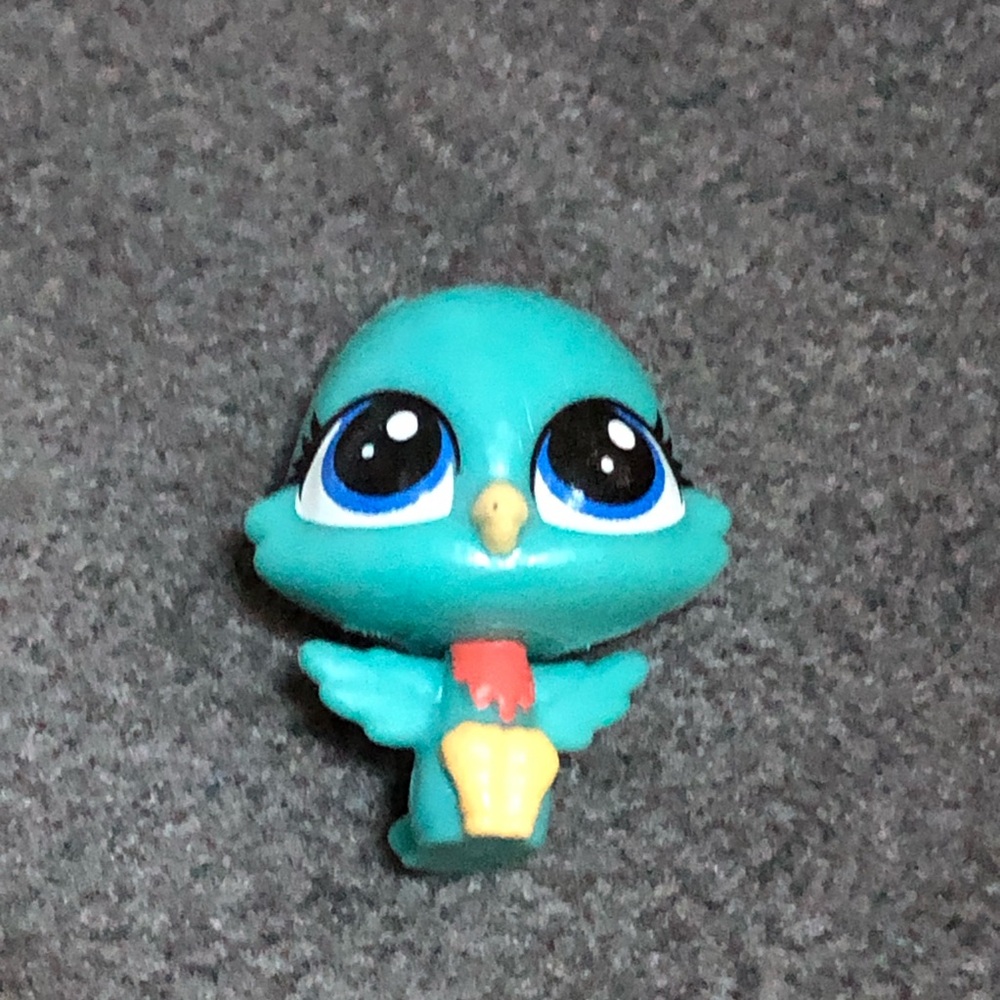 Littlest Pet Shop Mini Vivian Uccello #4110
